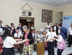 PLN Icon Plus Hadirkan Layanan Kesehatan dan Bantuan Sosial bagi Lansia di Rumah Belas Kasih Malang